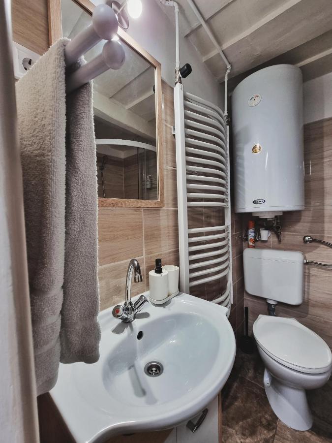 Gyongy Apartmanhazak Apartment Gyöngyös Bagian luar foto