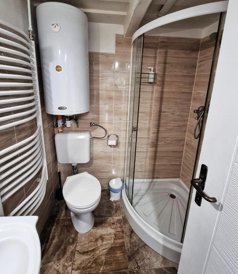 Gyongy Apartmanhazak Apartment Gyöngyös Bagian luar foto